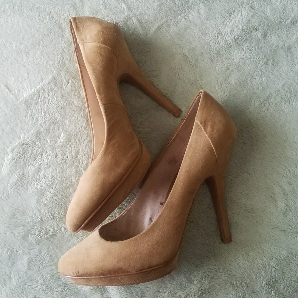Forever 21 Nude Faux Suede Platform Stiletto Pumps